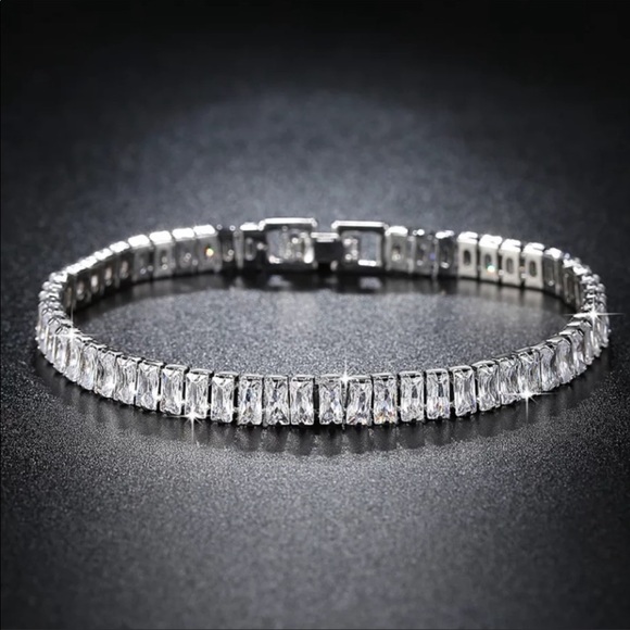 7” NEW 925 STERLING SILVER CUT DIAMOND BRACELET, NICE BRACELET, CUTE BRACELET - Picture 2 of 6